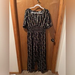 Size XL Indulge Flowered Jumper